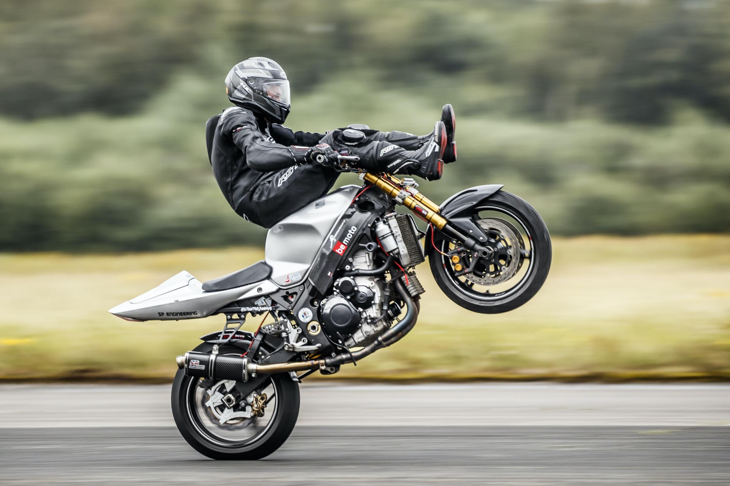 Motorcyclist Sets 109mph Handlebar Wheelie Record East London And West Essex Guardian Series